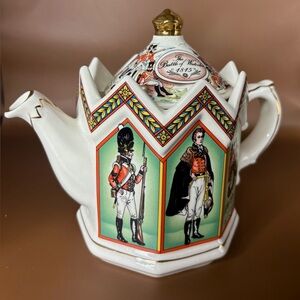 James Sadler Collectible Teapot - Battle of Waterloo